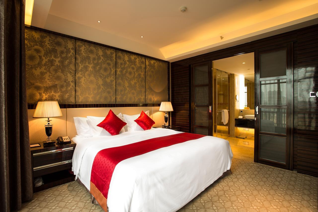Ln Dongfang Hotel, Sihui Номер фото